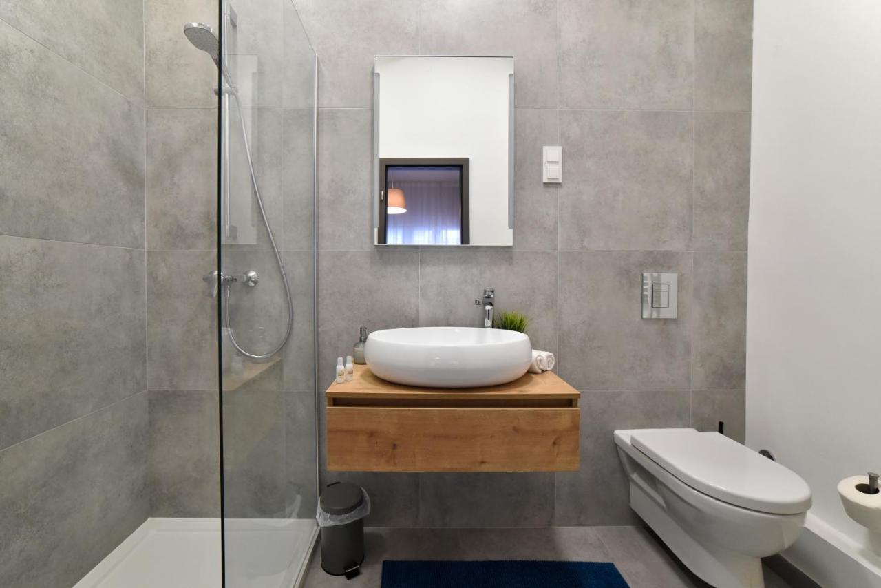 Zrinski Premium Suites & Rooms 萨格勒布 外观 照片