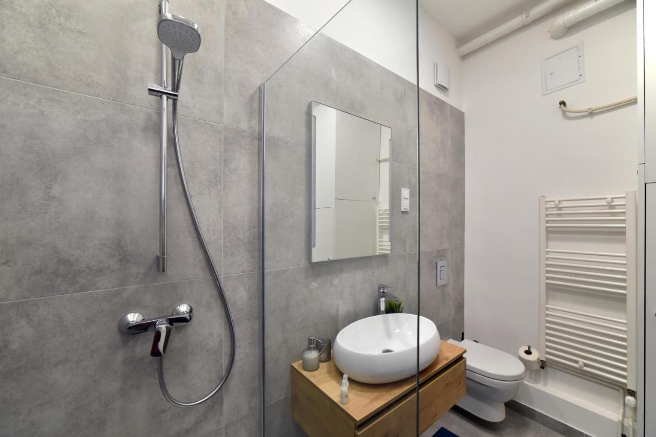 Zrinski Premium Suites & Rooms 萨格勒布 外观 照片